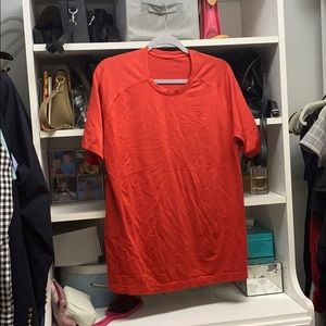 Men’s Lululemon Metaltech Shirt Red L